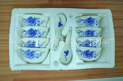 青花瓷16頭盤(pán)碗套餐具 傳統(tǒng)工藝與現(xiàn)代實(shí)用的完美結(jié)合